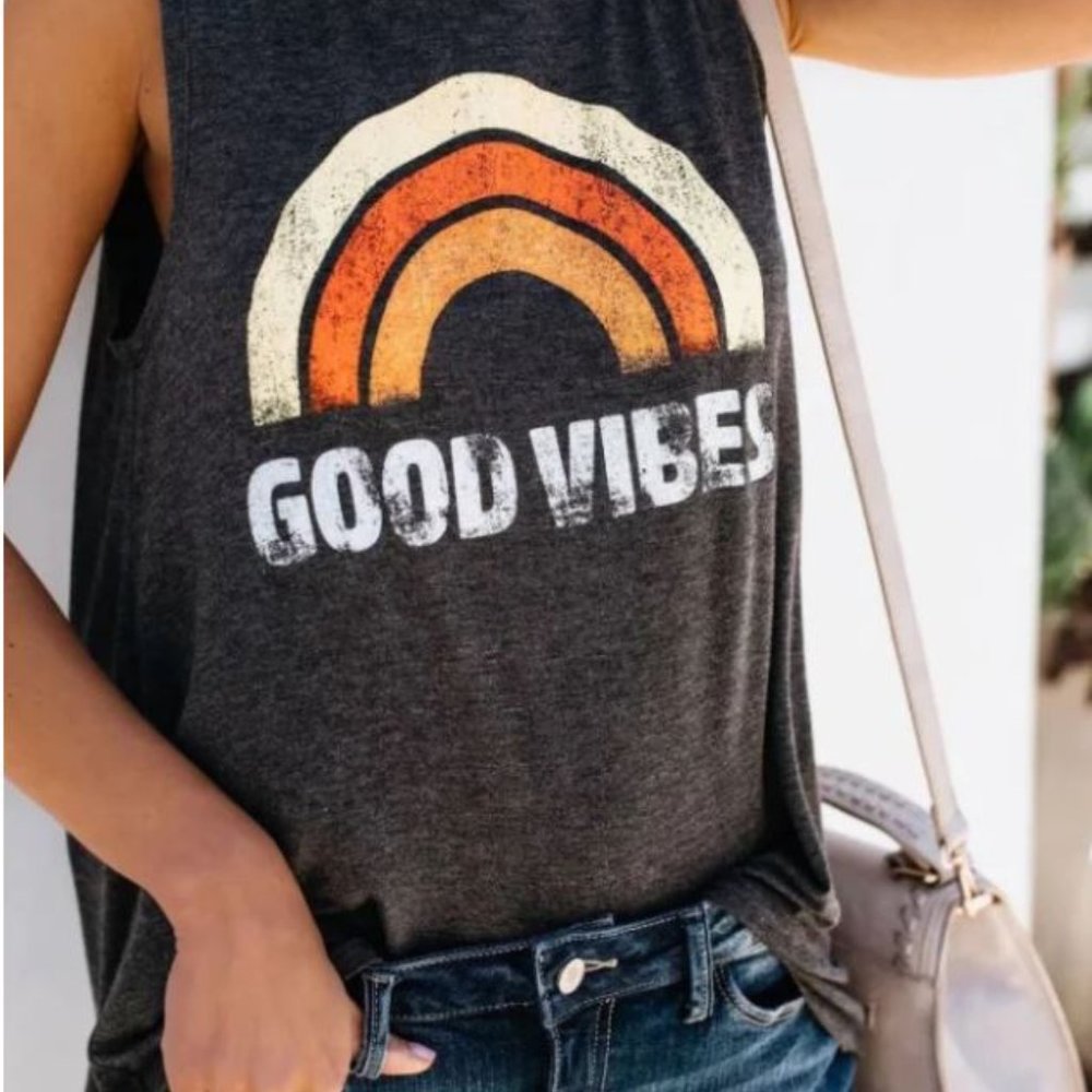 GOOD VIBES Tank Size M